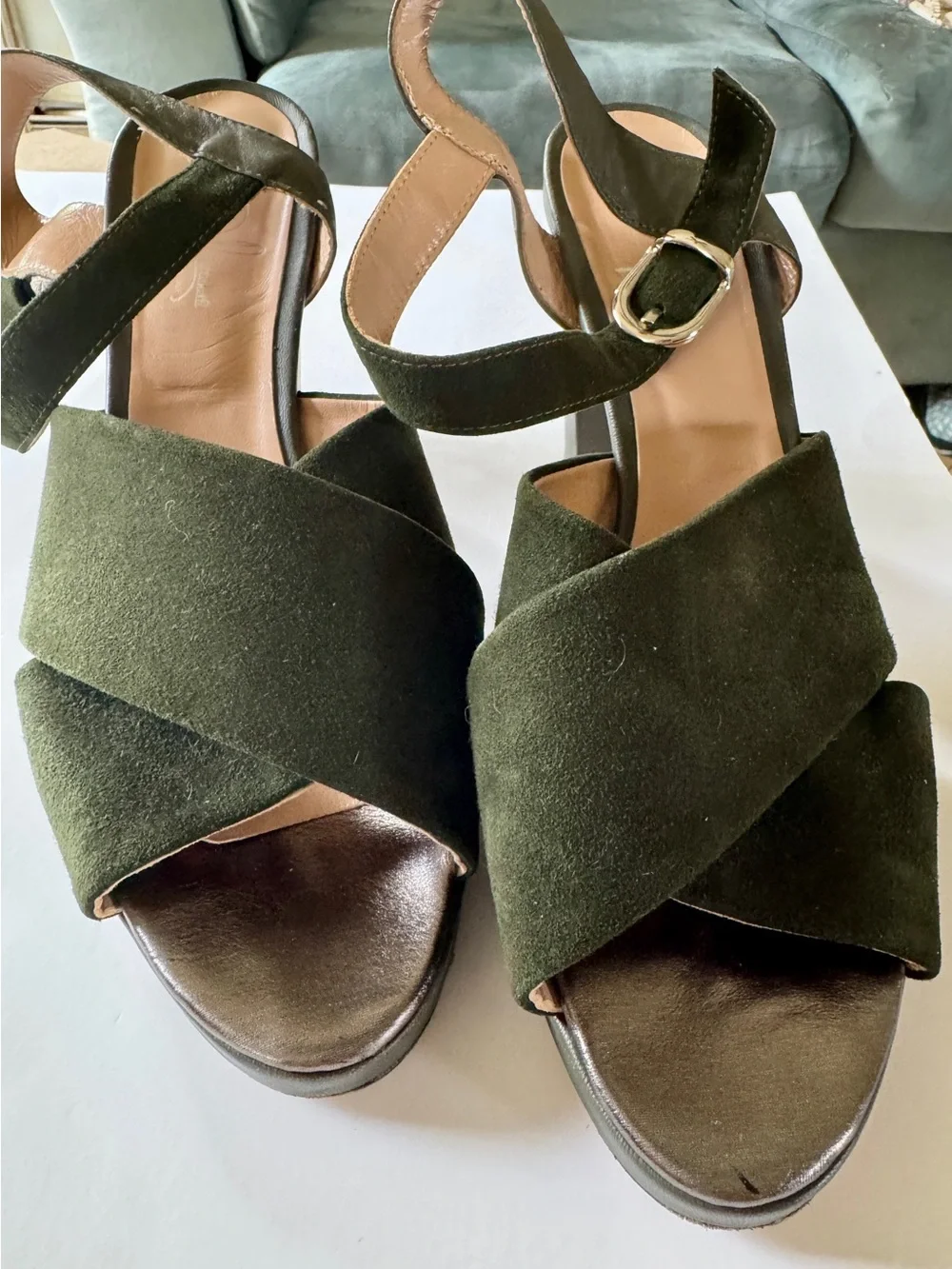 Jennifer Tattanelli Made in Italy Olive Green Suede Block Heel Sandals -size 40